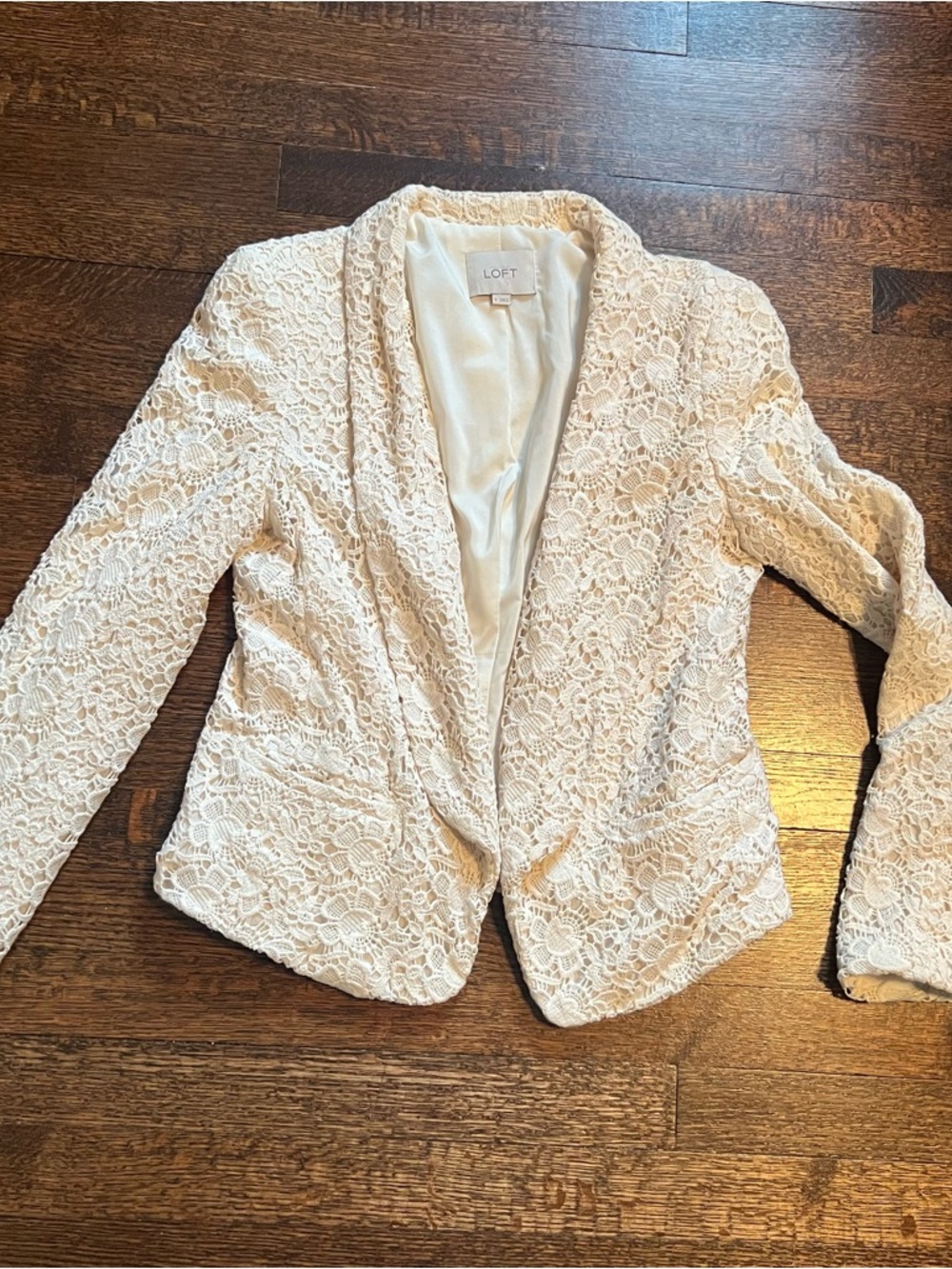 Loft creamy white lace blazer size 6